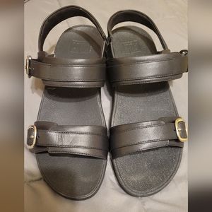 FitFlop size 9 adjustable ankle strap sandals